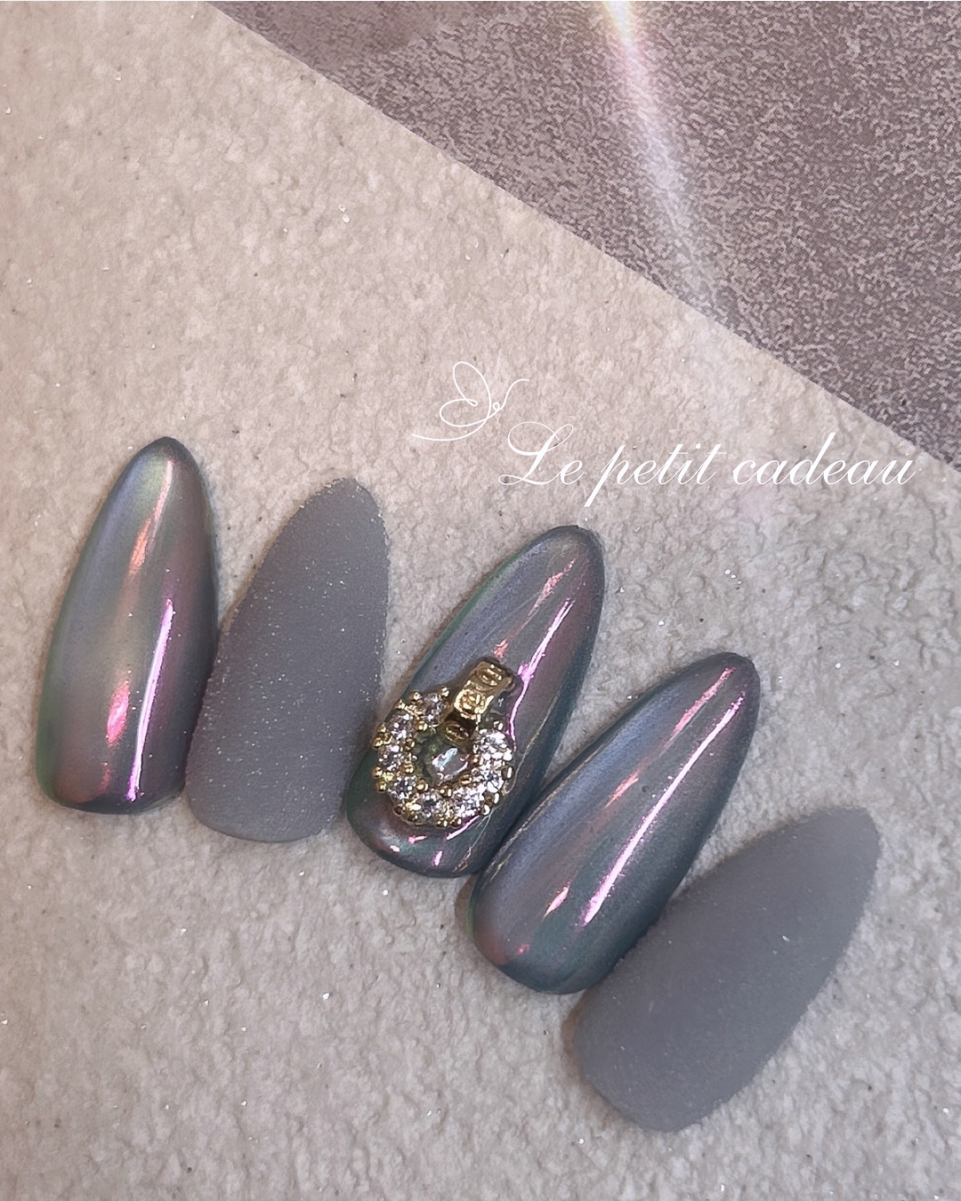 𓊆𝒽𝑎𝑛𝑑𓊇 ‎ 𝑀𝑜𝑛𝑡ℎ𝑙𝑦 𝑑𝑒𝑠𝑖𝑔𝑛 𝐶𝑜𝑣𝑟𝑠𝑒 ※2回目以降の方の画像