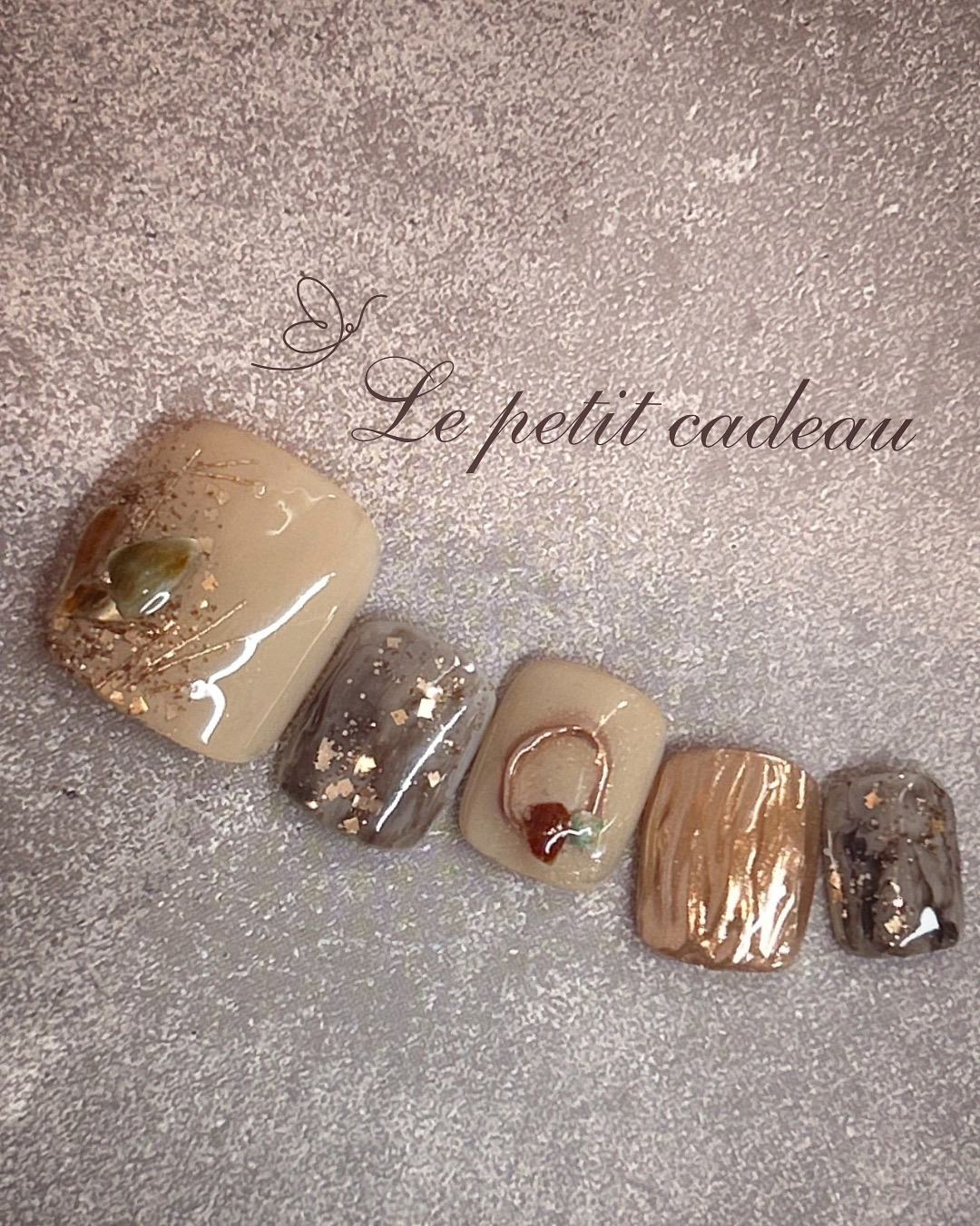 𓊆𝑓𝑜𝑜𝑡𓊇 𝑀𝑜𝑛𝑡ℎ𝑙𝑦 𝑑𝑒𝑠𝑖𝑔𝑛 𝐶𝑜𝑣𝑟𝑠𝑒 ※2回目以降の方の画像